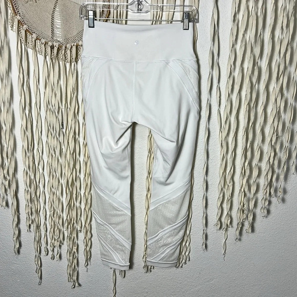 Lululemon NWOT Wunder Under High Rise Tight 25” Inseam Mesh Lace Size 8 - Picture 6 of 14